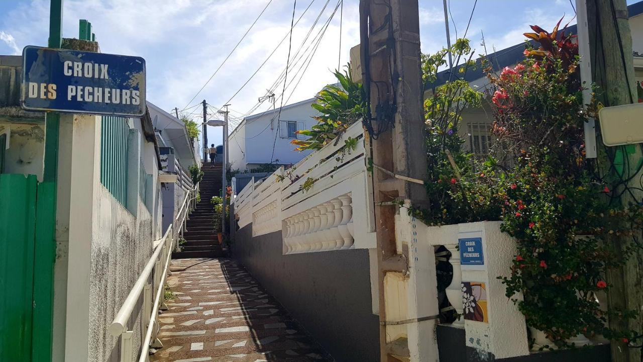 Le Victoria, Vue Mer Et Montagne Saint Pierre Exterior foto